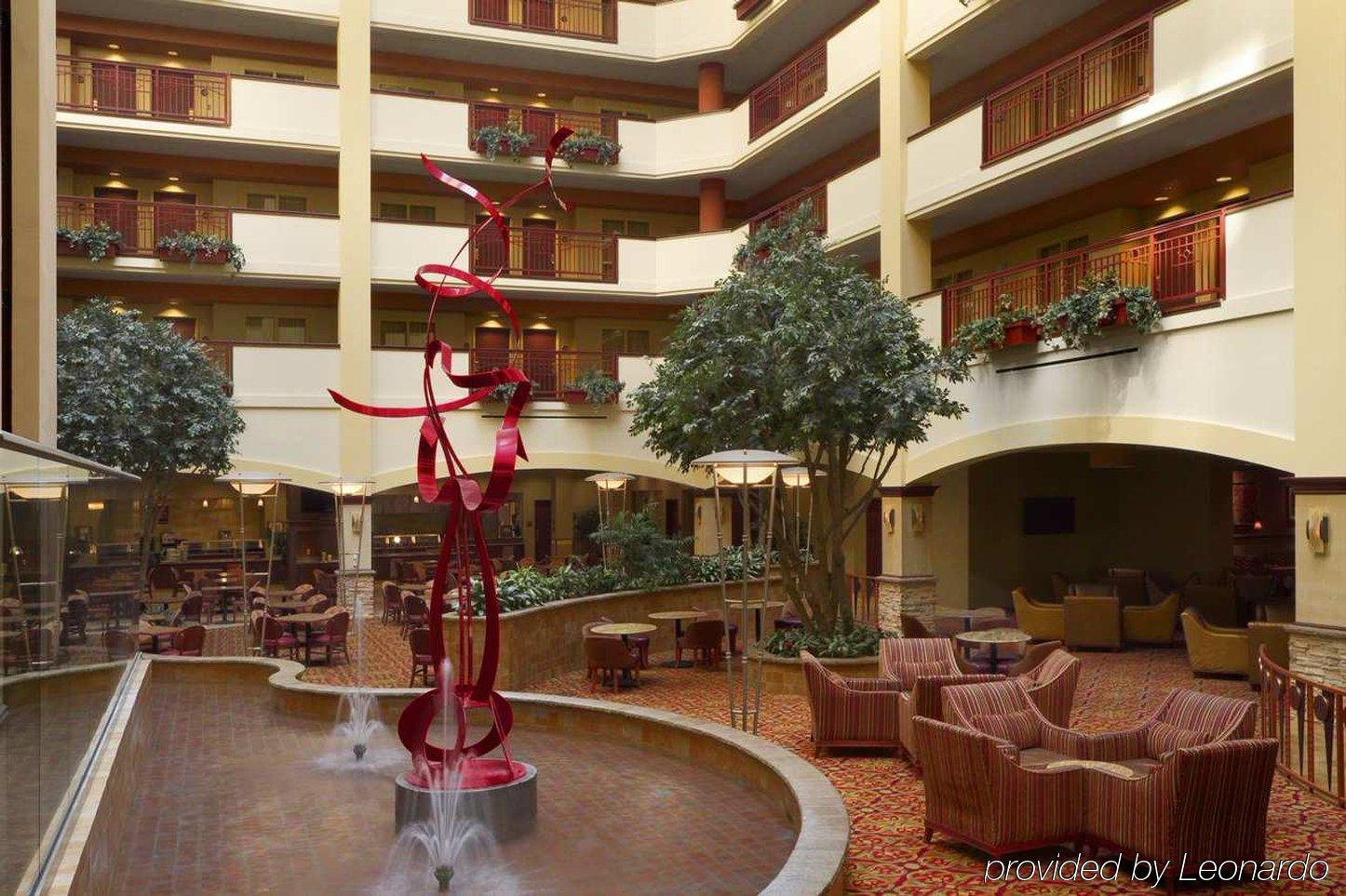 เอ็มบาสซี สวีทส์ นอร์แมน โฮเต็ล แอนด์ คอนเฟอเรนซ์ เซ็นเตอร์ Hotel ภายใน รูปภาพ